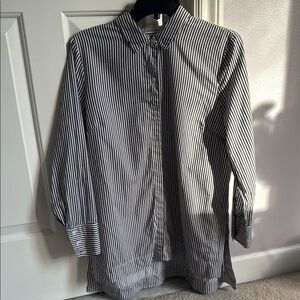 J. JILL Cotton and Silk Blouse High Low Hem Striped Grey White Medium Petite